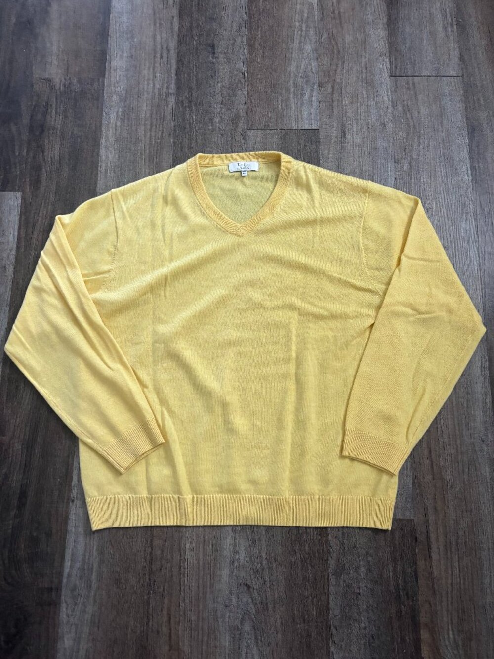 Turnbury Extra Fine Merino Wool V-Neck Sweater